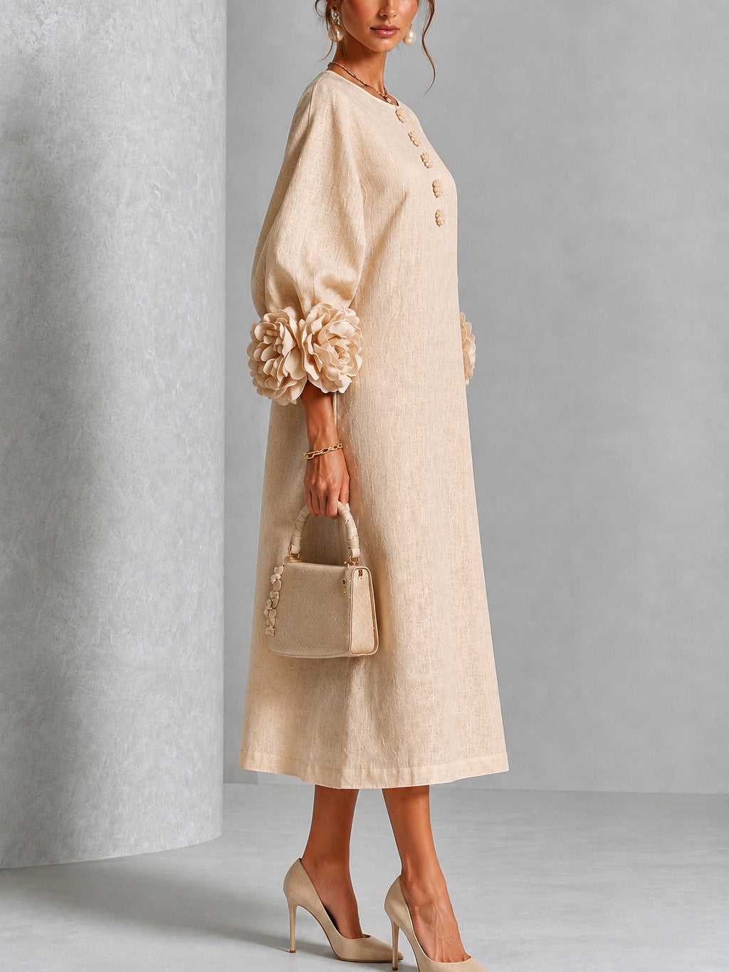 Carlotta | Abito Midi in Misto Lino con Polsini a Rosa, Beige
